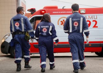IMAGENS DE SIMULANÇA NA AMBULANCIA DO SERVICO MOVEL DE URGENCIA SO SAMU E ATENDIMENTO A OCORRENCIAS DO SAMU; SAMU; OCORRENCIA; SAUDE; SESA; AMBULANCIA; FOTOS© TATIANA FORTES/ GOV DO CEARA
